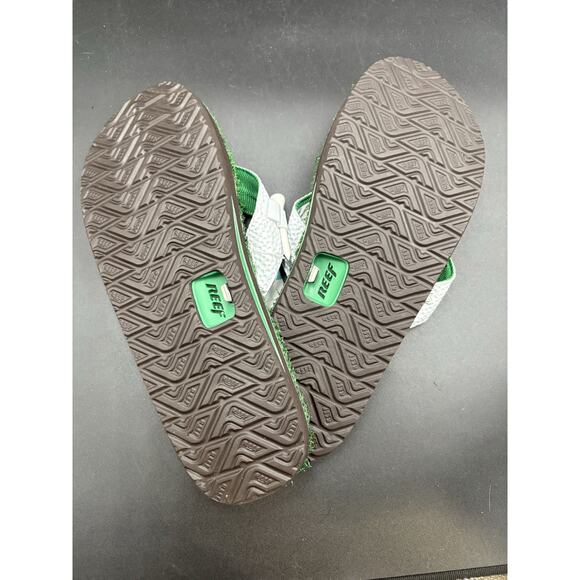 Sandals_&_Flip_Flops